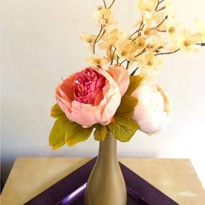 ROSE GOLD 1.5 LT WINE BOTTLE HAND PAINTED AVAILABLE IN ALL COLORS EVEN OMBRE